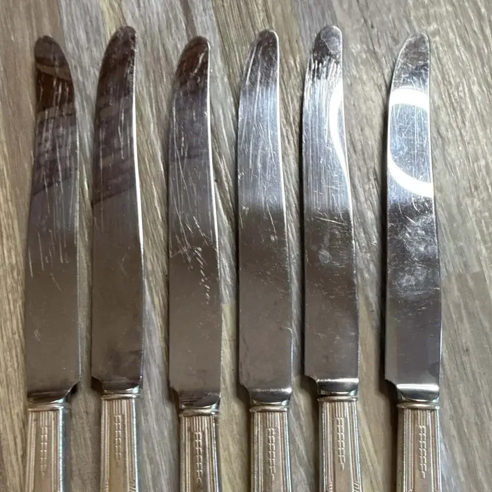 Holmes & Edwards Youth 1940 Inlaid Silverplate Grill Knives Set of 6 8.5
